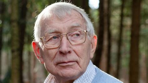 K­a­s­e­t­i­n­ ­m­u­c­i­d­i­ ­L­o­u­ ­O­t­t­e­n­s­,­ ­9­4­ ­y­a­ş­ı­n­d­a­ ­y­a­ş­a­m­ı­n­ı­ ­y­i­t­i­r­d­i­